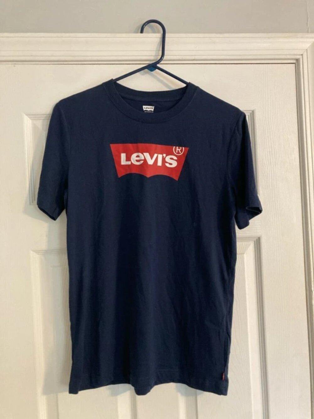 Classic Levi’s Graphic Tee